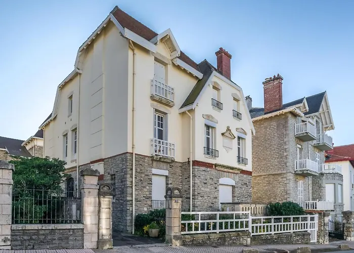 Brillante By Interhome Apartmán